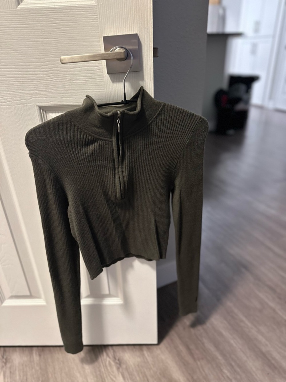 Cropped Half-Zip Ribbed Knit Top in Olive